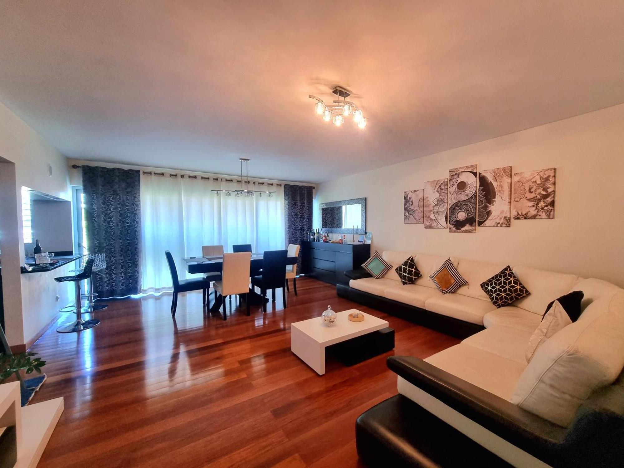 Big Apartment With Ocean Views, Ideal For Groups フンシャル エクステリア 写真