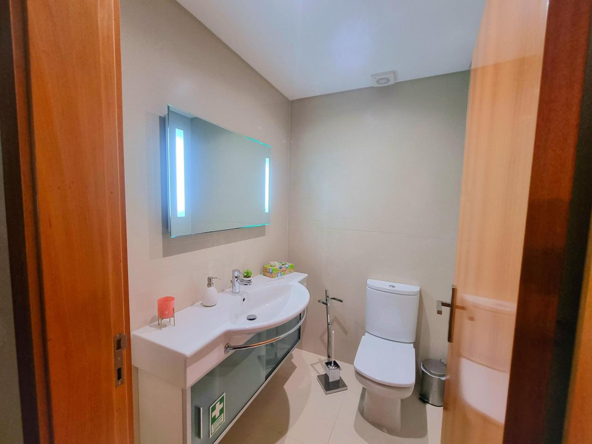 Big Apartment With Ocean Views, Ideal For Groups フンシャル エクステリア 写真